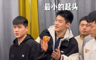广东为胡明轩庆生！杜锋高待遇，多人摁头往蛋糕砸，想报复却未果